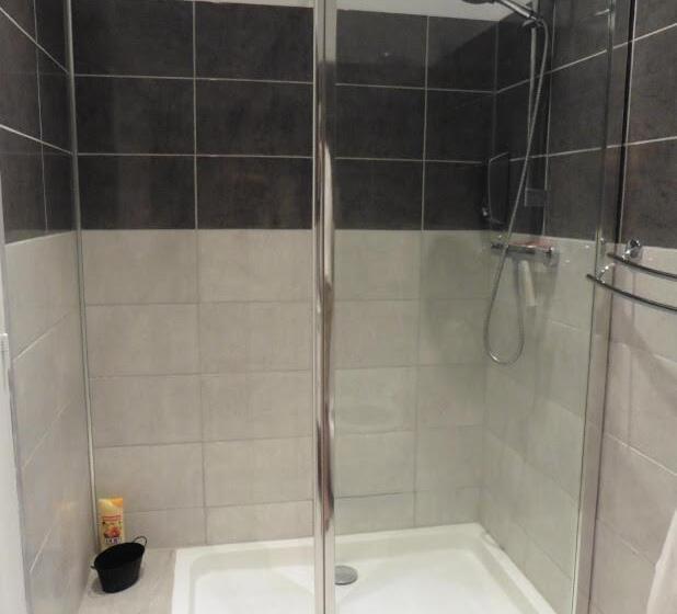 침실 1개 아파트, Villa Zola