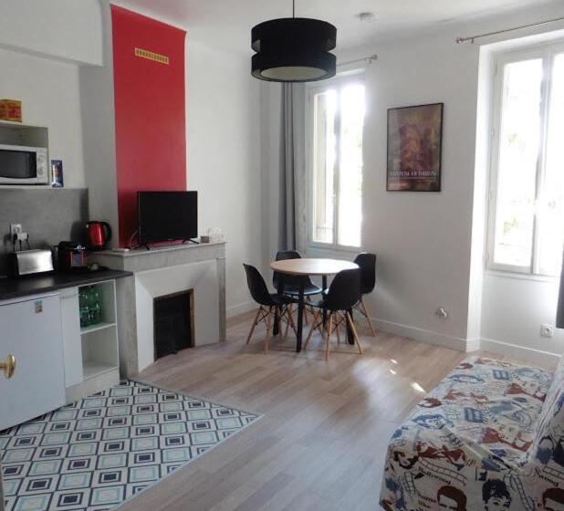 패밀리 스위트, Villa Zola