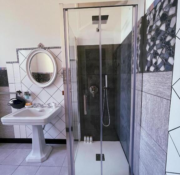 اتاق استاندارد سه تخته با بالکن, Happy Days Terracina