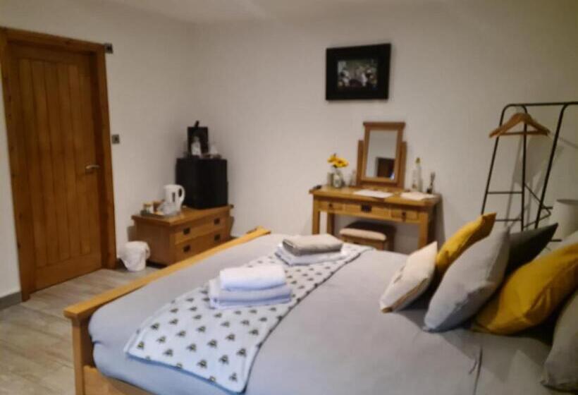 Номер Superior, Bumble Barn Bed & Breakfast