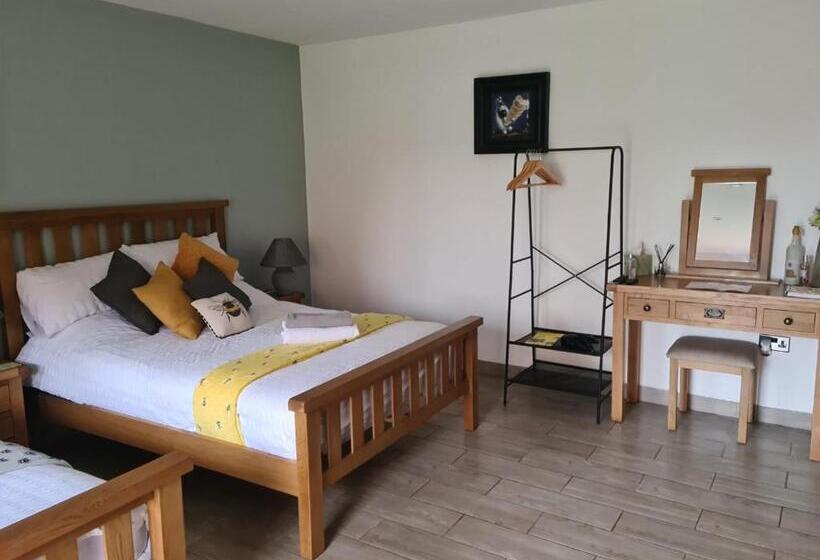 수피리어 룸 가든 전망, Bumble Barn Bed & Breakfast