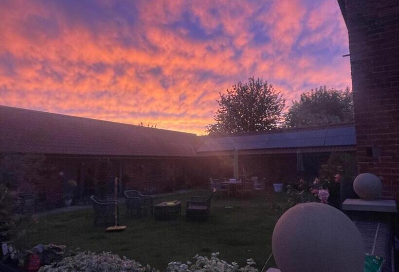 Номер Superior Вид на Сад, Bumble Barn Bed & Breakfast