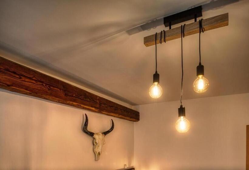 스탠다드 룸, Pivni