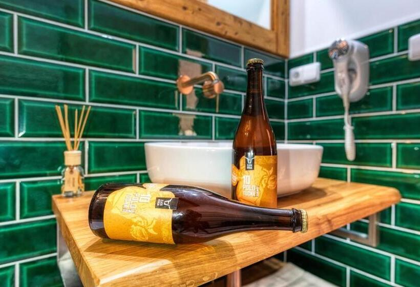 Номер Deluxe с Балконом, Pivni