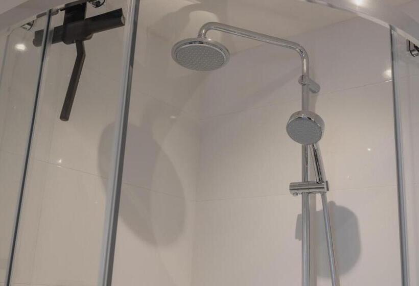 스위트, Madrid Suites