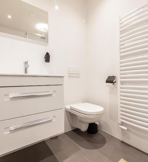 디럭스 4인 룸, Madrid Suites
