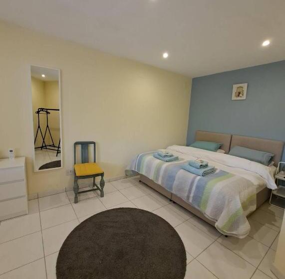 Quarto Familiar, Sueño Grande