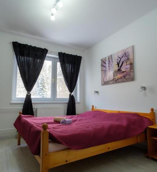 标准间, Villa Zarra