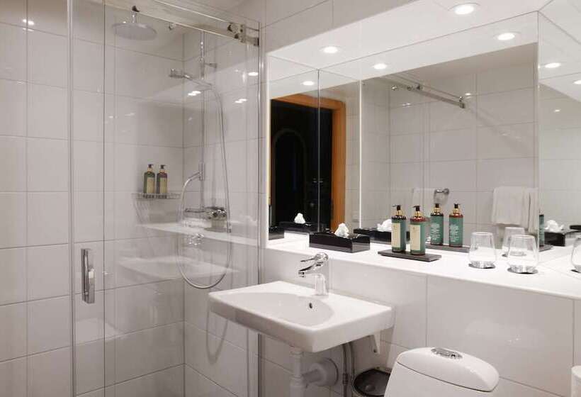 수피리어 룸, Best Western Hotel Danderyd