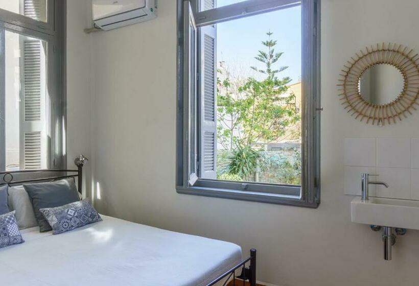 수피리어 룸, Dioskouros Hostel