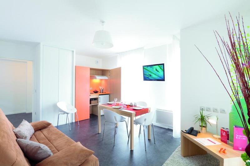 Апартаменты 1 Спальня, Appart’city Confort Tours