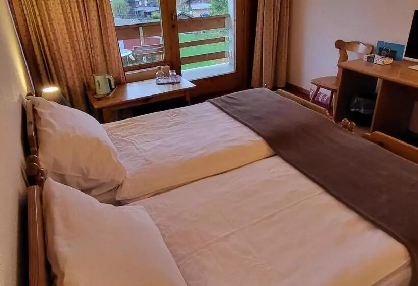 スタンダード４人部屋, La Tour D Ai