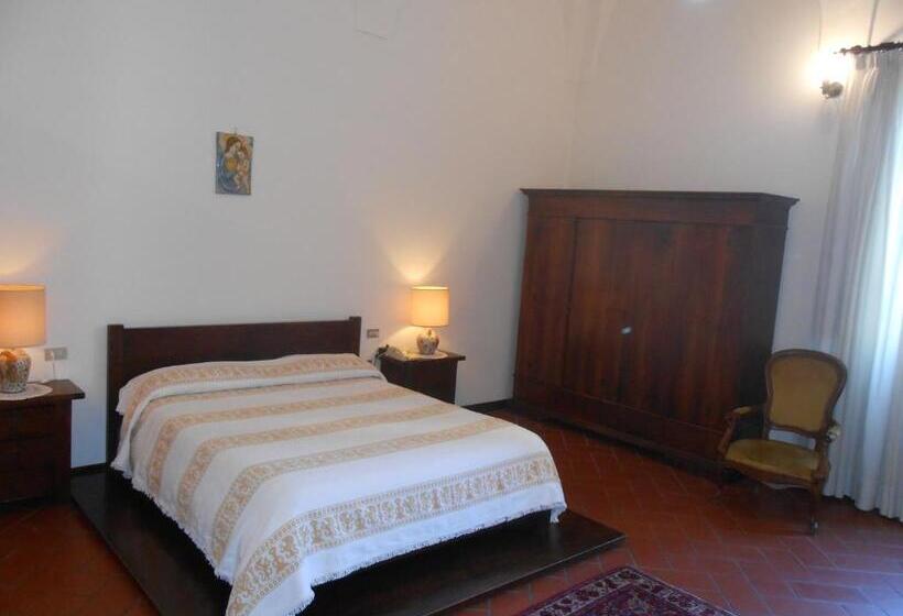 חדר משפחתי, Lo Spedalicchio