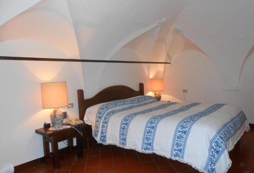 חדר דלוקס, Lo Spedalicchio