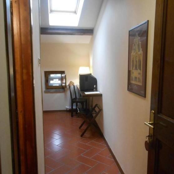 חדר אקונומי, Lo Spedalicchio