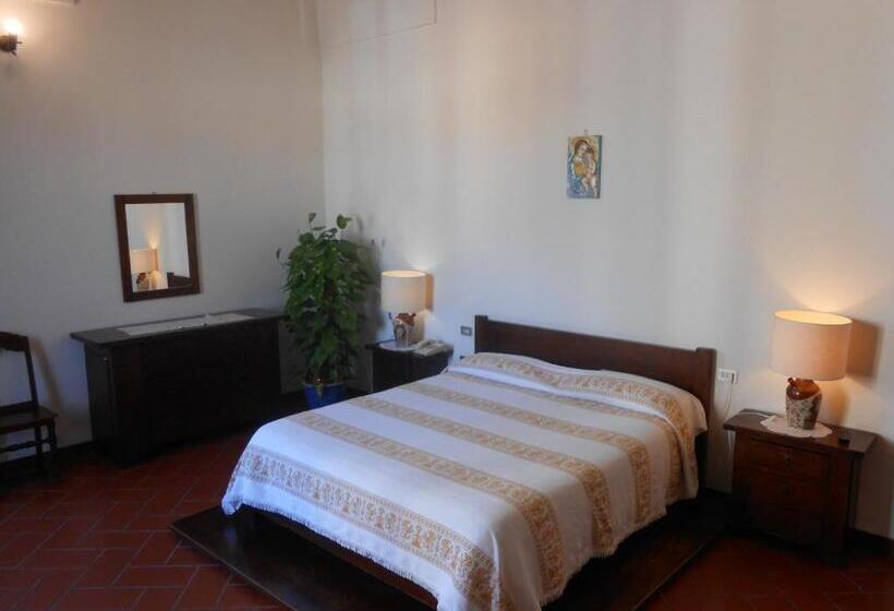 חדר סטנדרט לארבעה, Lo Spedalicchio