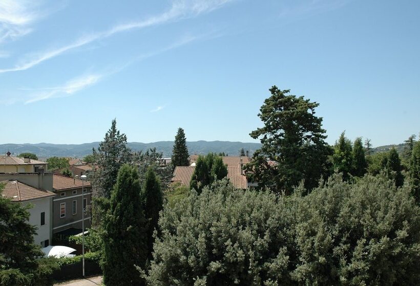 חדר משפחתי, Lo Spedalicchio