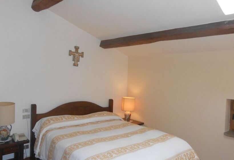 חדר אקונומי, Lo Spedalicchio