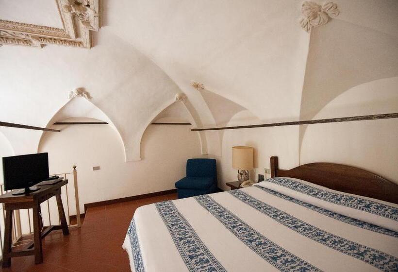 חדר דלוקס, Lo Spedalicchio