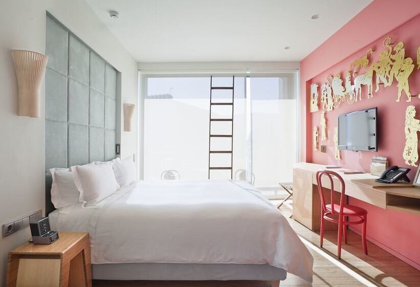 إستوديو قياسى, New