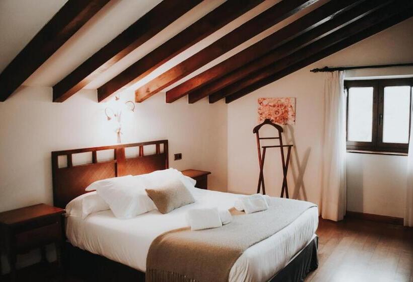 آپارتمان یک خوابه با دری مشترک که هال را جدا می کند., Posada San Marcos