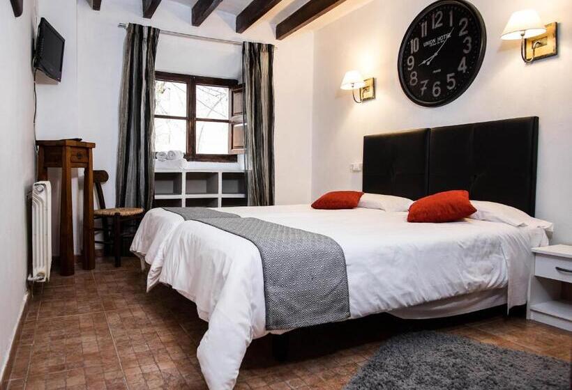 标准间, S´hostal D´esporles