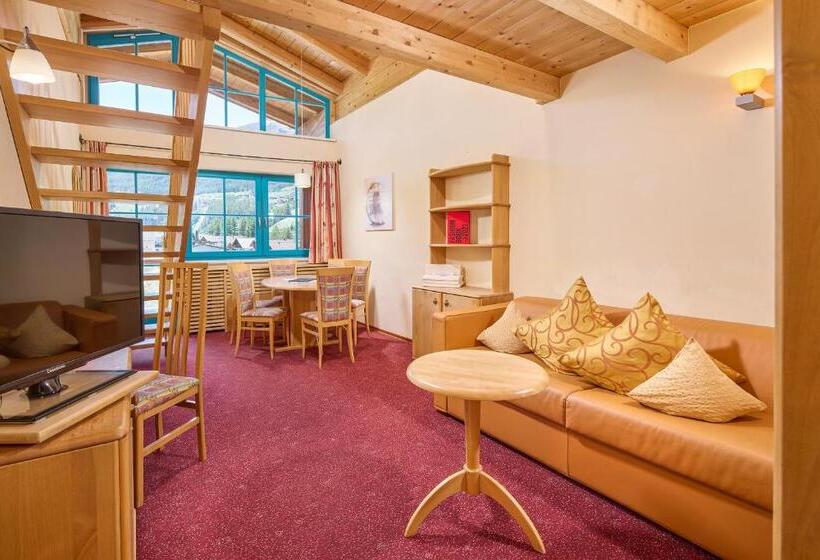 디럭스 스위트, Sunny Sölden