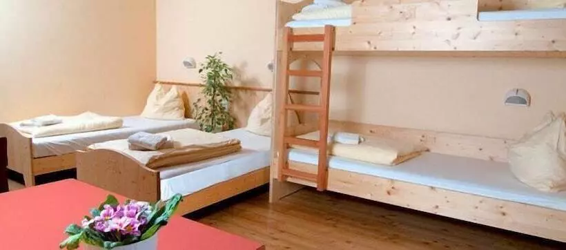 スタンダード４人部屋, Jufa Hotel Donnersbachwald