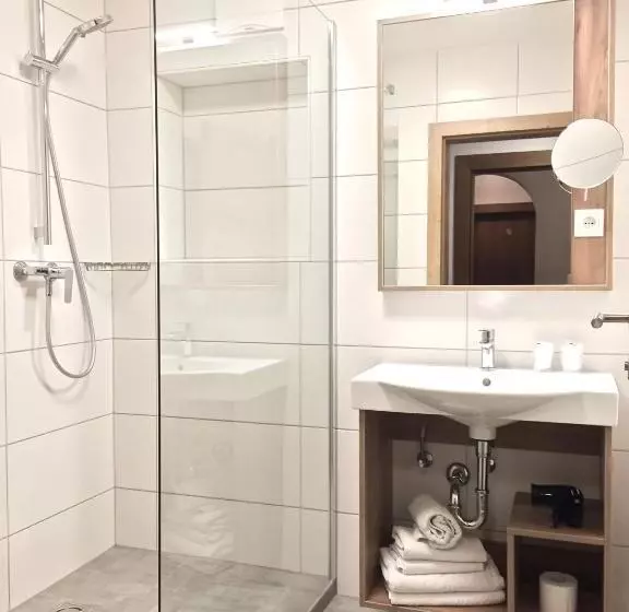 Standard Room, Seelos Alpine Easy Stay Bed & Breakfast