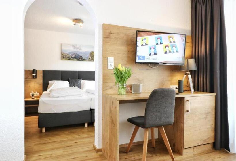 Полулюкс с Балконом, Seelos  Alpine Easy Stay  Bed & Breakfast