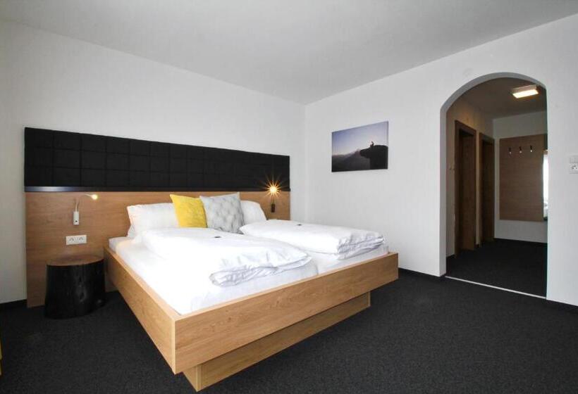 غرفة قياسية مزوَّدة بتراس, Seelos  Alpine Easy Stay  Bed & Breakfast