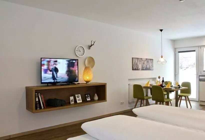 Standard Studio, Seelos Alpine Easy Stay Bed & Breakfast