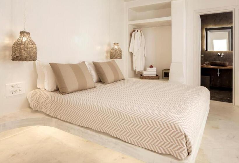 جناح, Naxian Collection