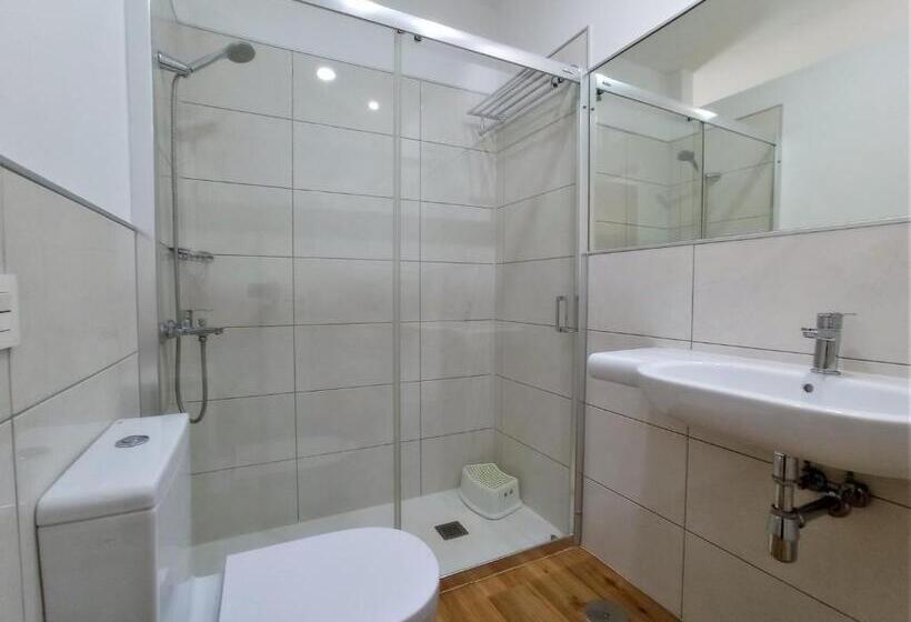 バルコニー付き1ベッドルームアパートメント, Atlantic Apartments