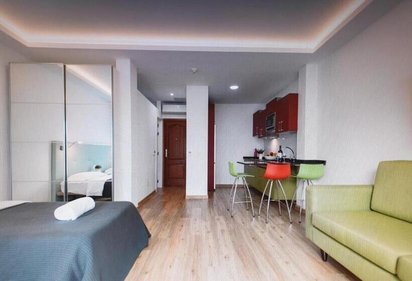 バルコニー付き1ベッドルームアパートメント, Atlantic Apartments