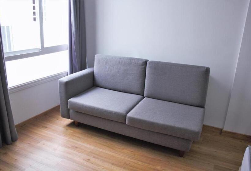 スタンダードスタジオ, Atlantic Apartments