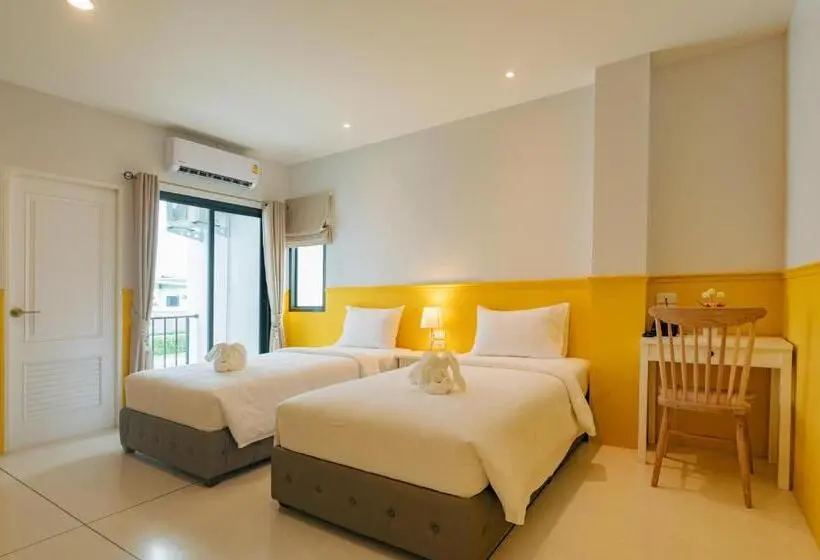 اتاق لوکس, Chanita Hotel Chumphon