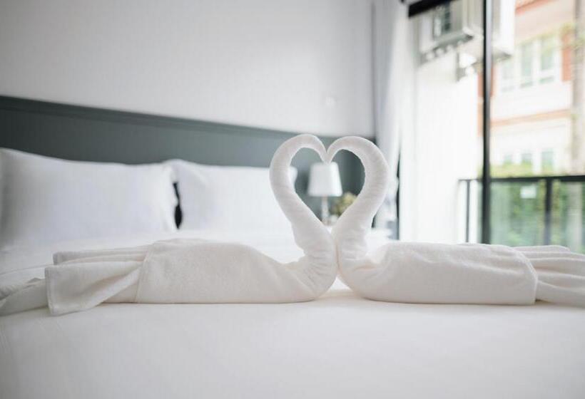 デラックスルーム, Chanita Hotel Chumphon