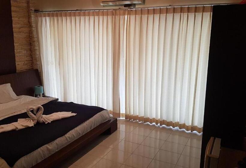 Cameră Deluxe cu Balcon, Kata Happy Place