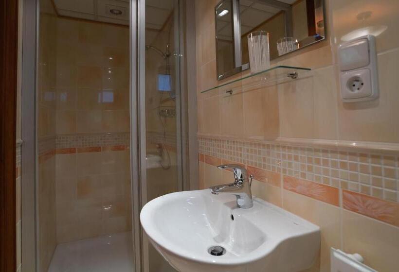 스탠다드 싱글 룸, Jáchymoff