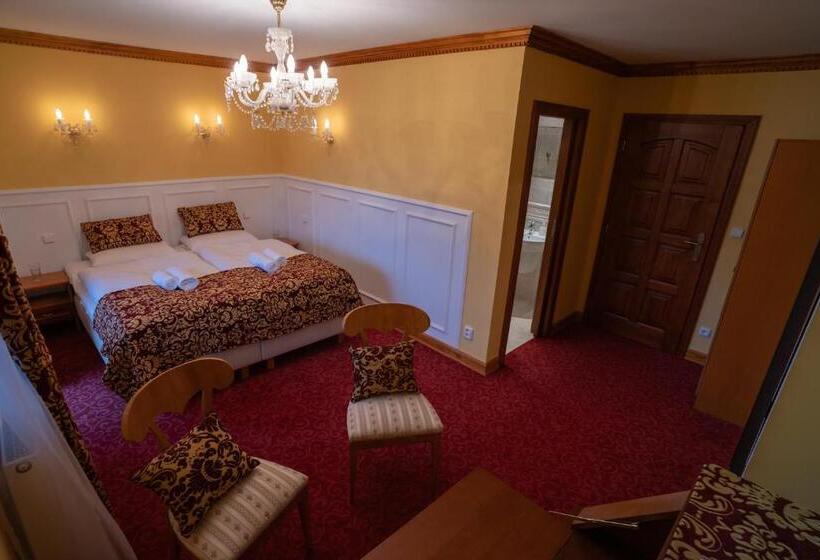 디럭스 룸, Jáchymoff