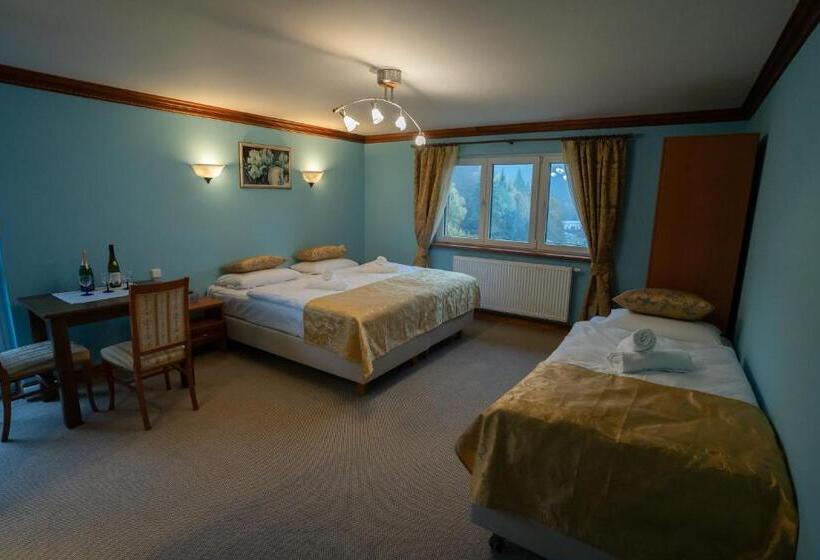 스탠다드 트리플 룸, Jáchymoff