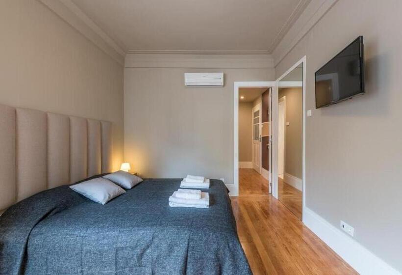 سوییت لوکس, Serenata Boutique Rooms