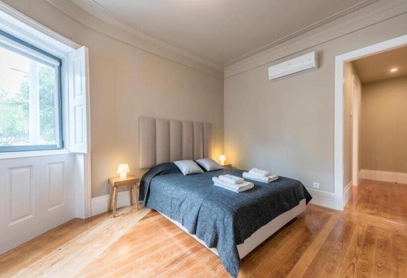 سوییت لوکس, Serenata Boutique Rooms