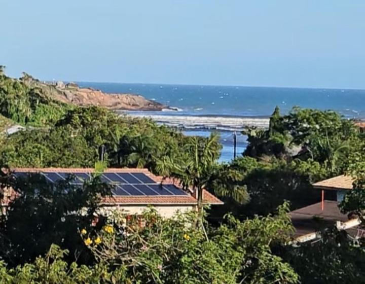 اتاق سه نفره دلوکس با چشم‌انداز دریا, Pousada Capricórnio