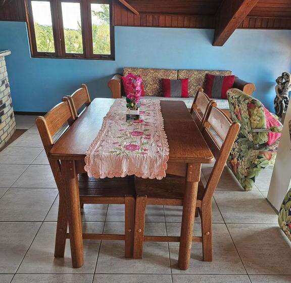 آپارتمان لوکس 1 خوابه, Pousada Capricórnio