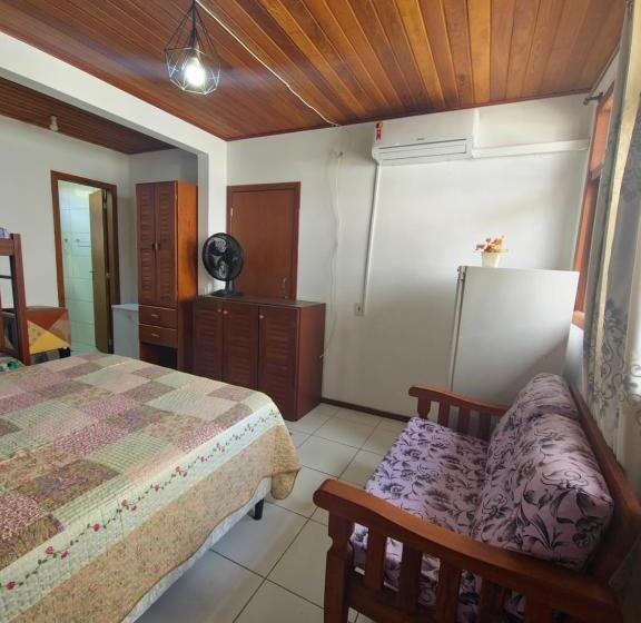 اتاق کلاسیک چهارنفره, Pousada Capricórnio