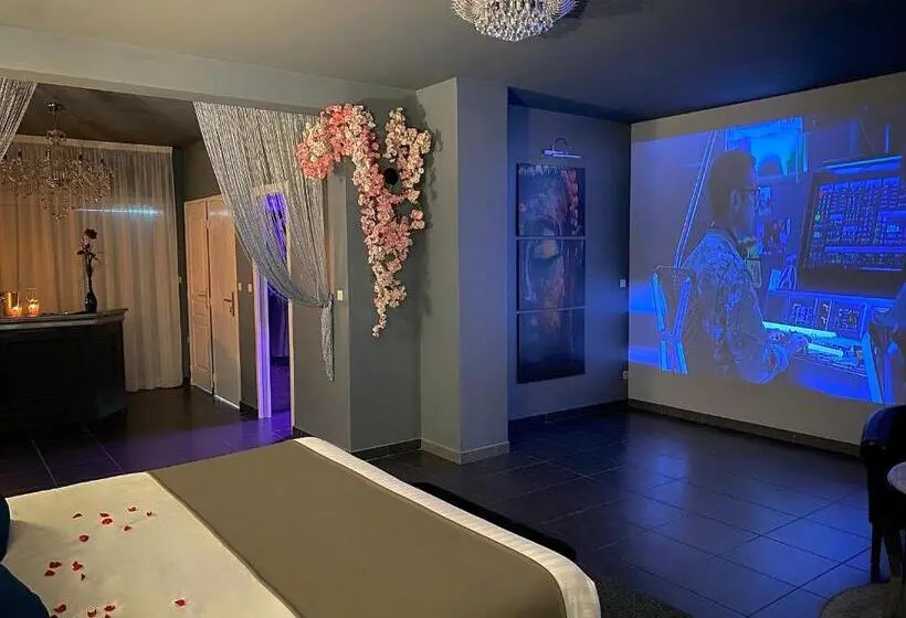 キングサイズベッドのデラックスルーム, Suite Avec Piscine Privée