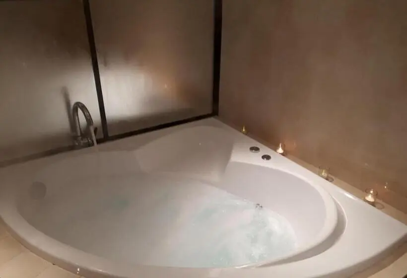 Deluxe-sviitti, La Villa Des Ames Liées