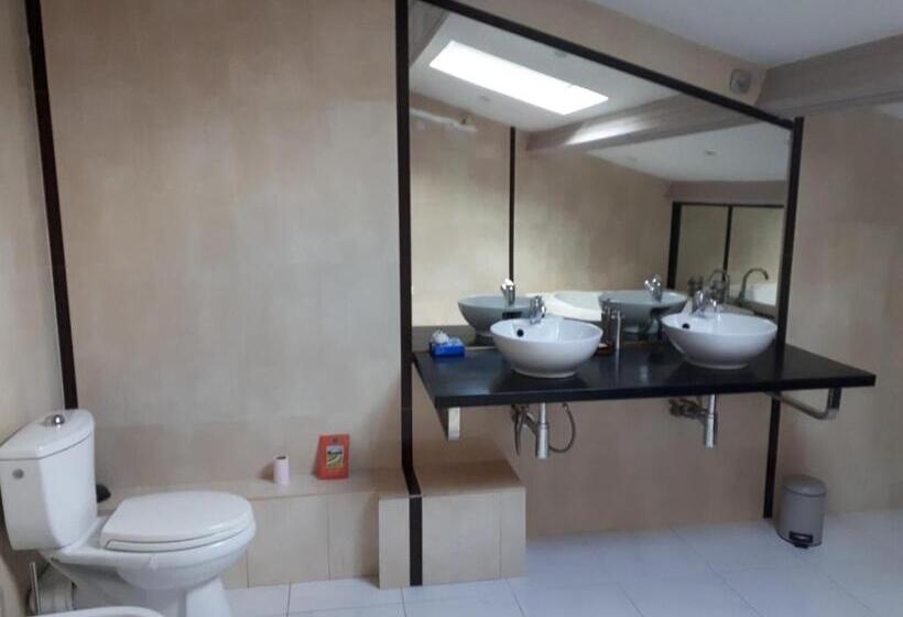 Люкс Повышенной Комфортности, La Villa Des Ames Liées